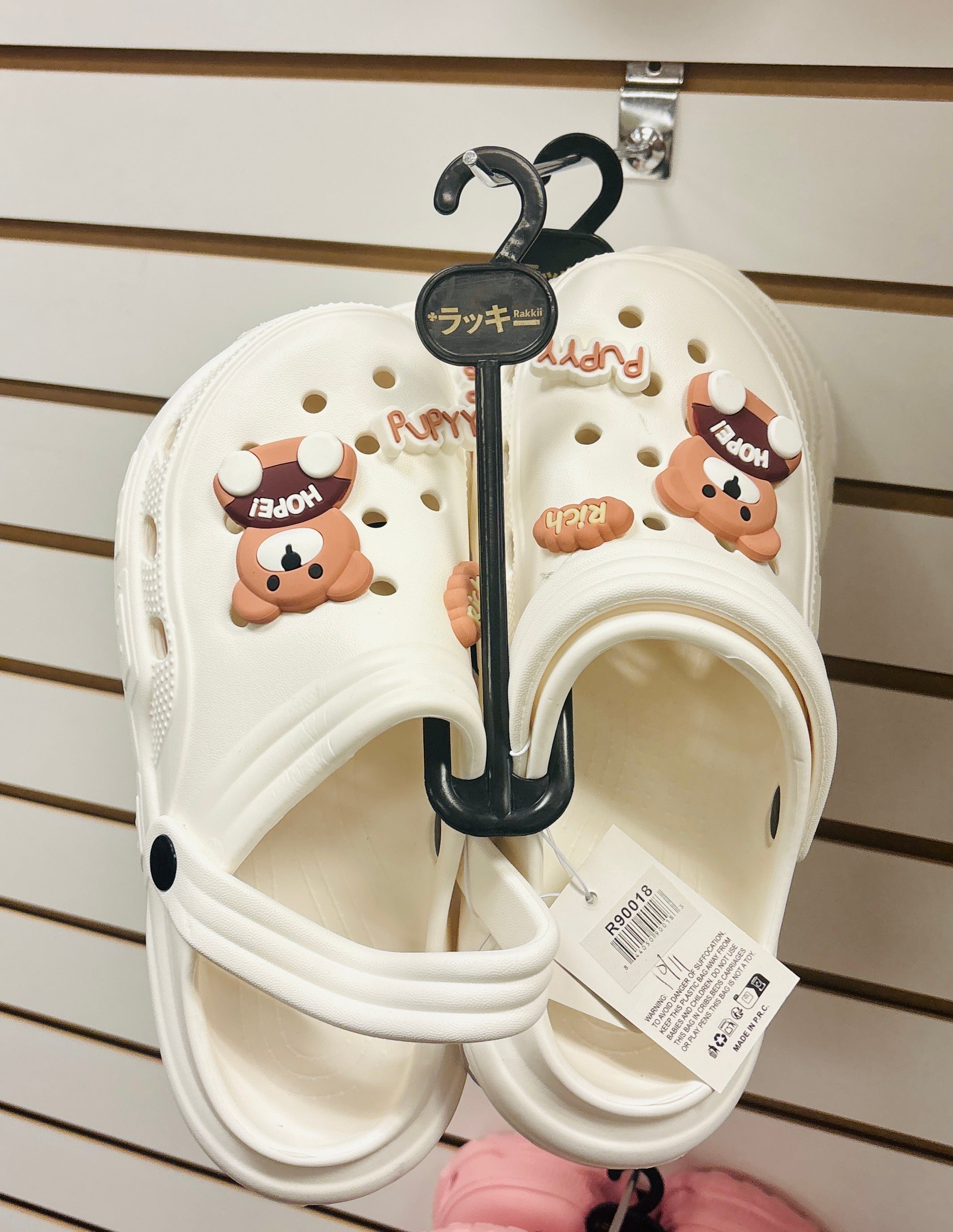 Cute Bear Clog Slippers – Cartoon Crocs Style Comfort Sandals (Unisex, Multiple Colors)