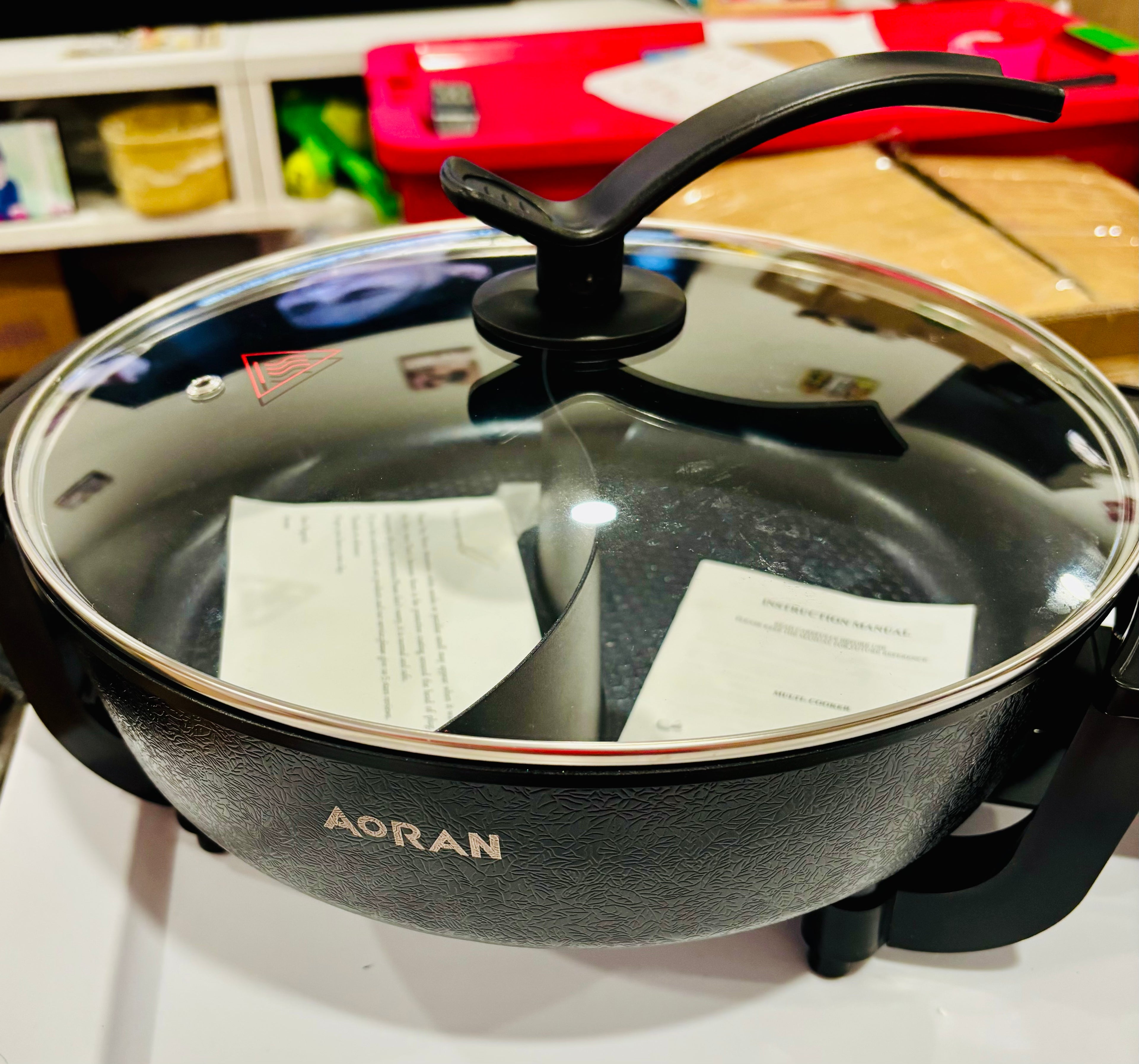 Electric Hot Pot Nonstick Cooker – Portable Multi-Function Cooking Pot with Glass Lid