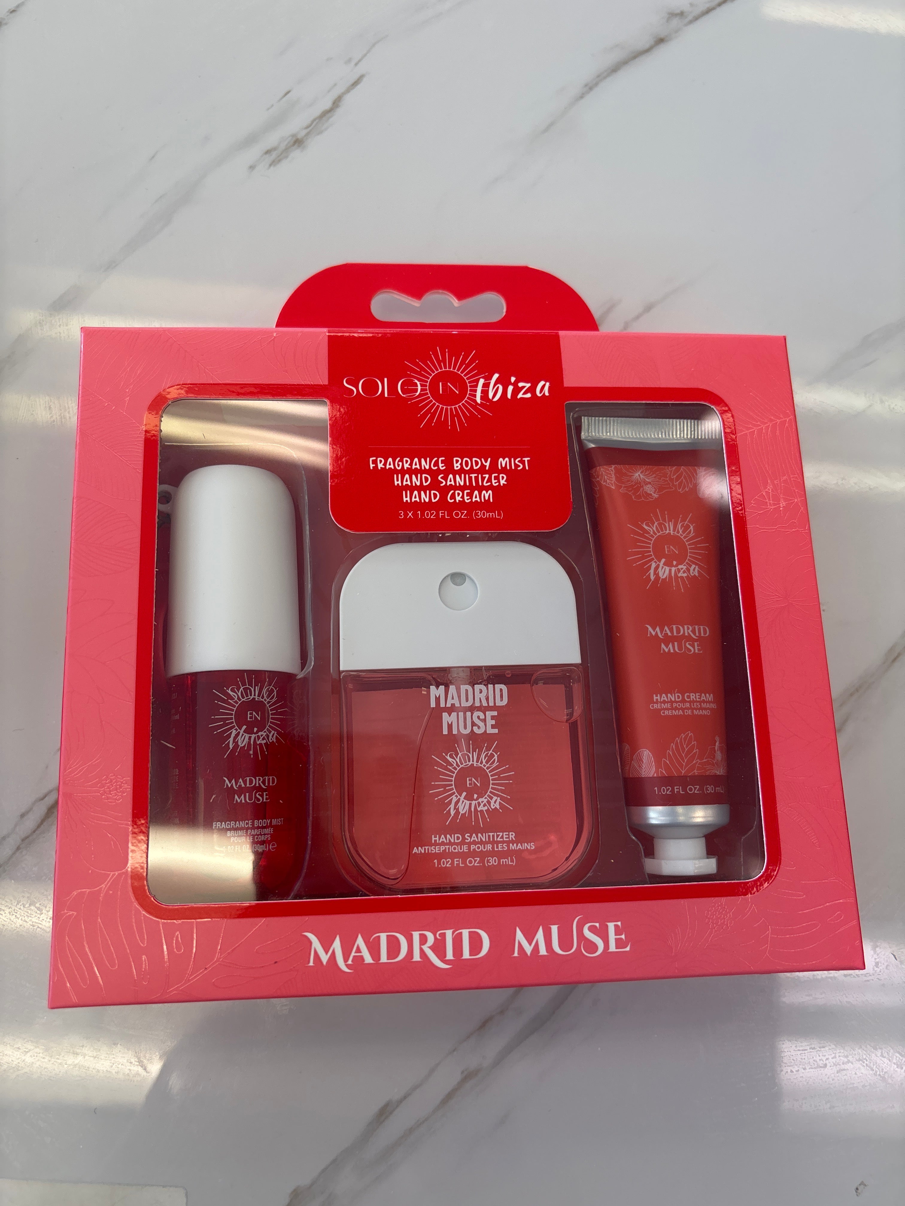Hand sanitizer , hand cream, body Mist set