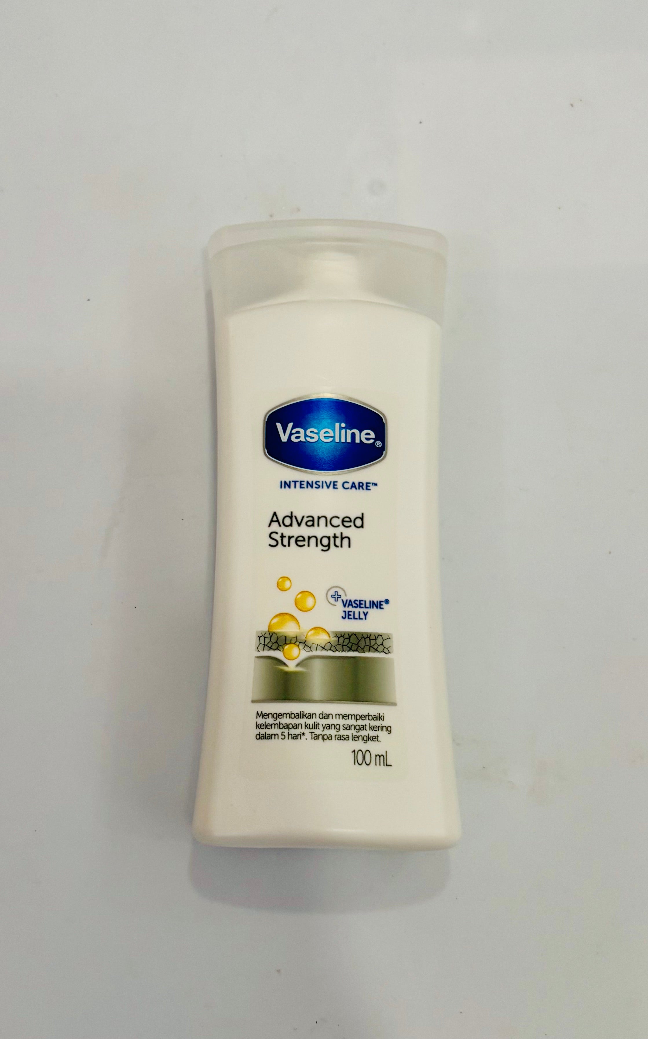 Vaseline Intensive Care Advanced Strength Lotion – 100mL Travel Size