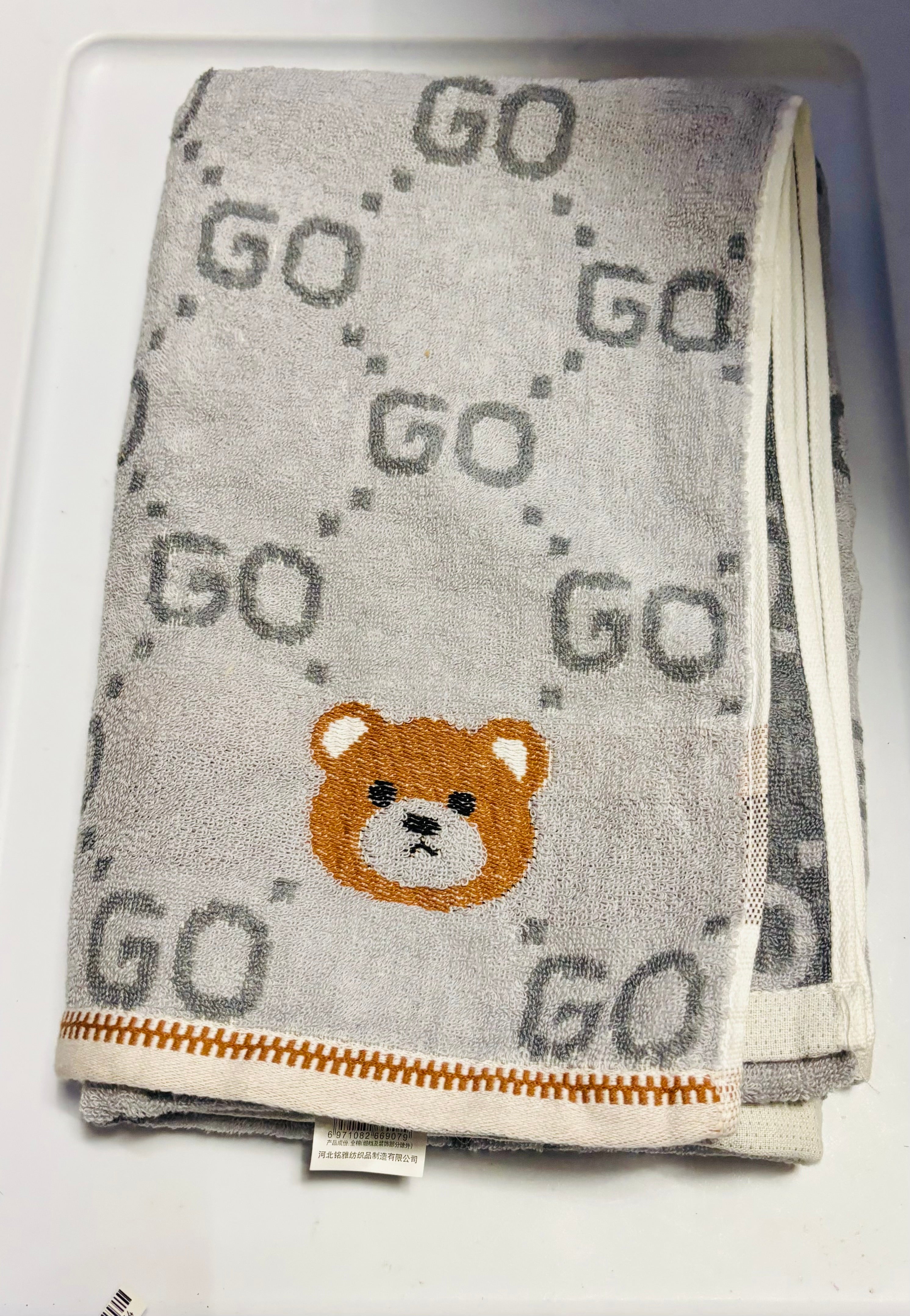 Cute Bear Bath Towel – Soft Double-Sided Embroidered Cotton Towel Bathroom Shower Towel