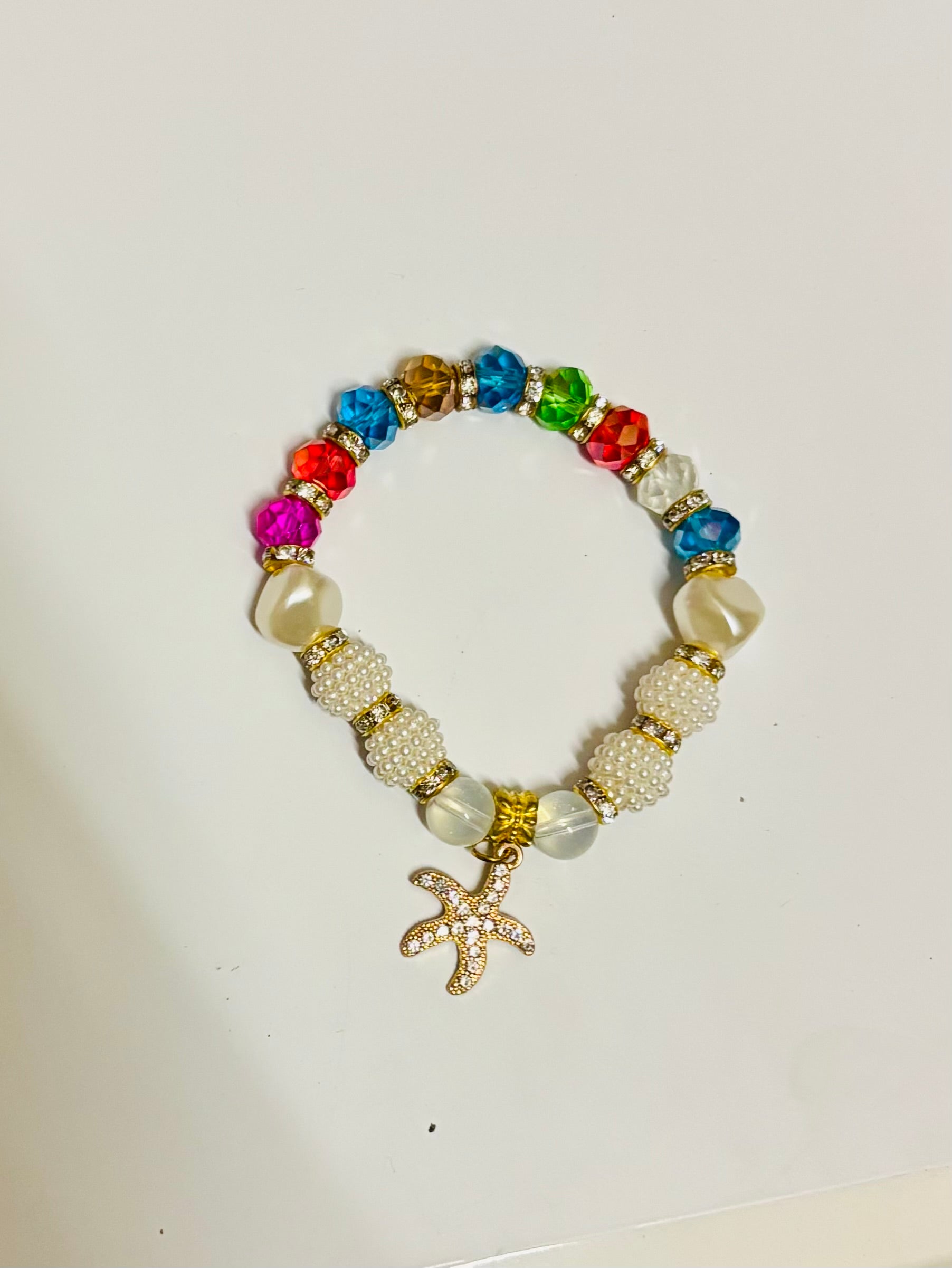 Colorful Crystal Beaded Bracelet with Starfish Charm – Elastic Beach Style Bracelet for Women