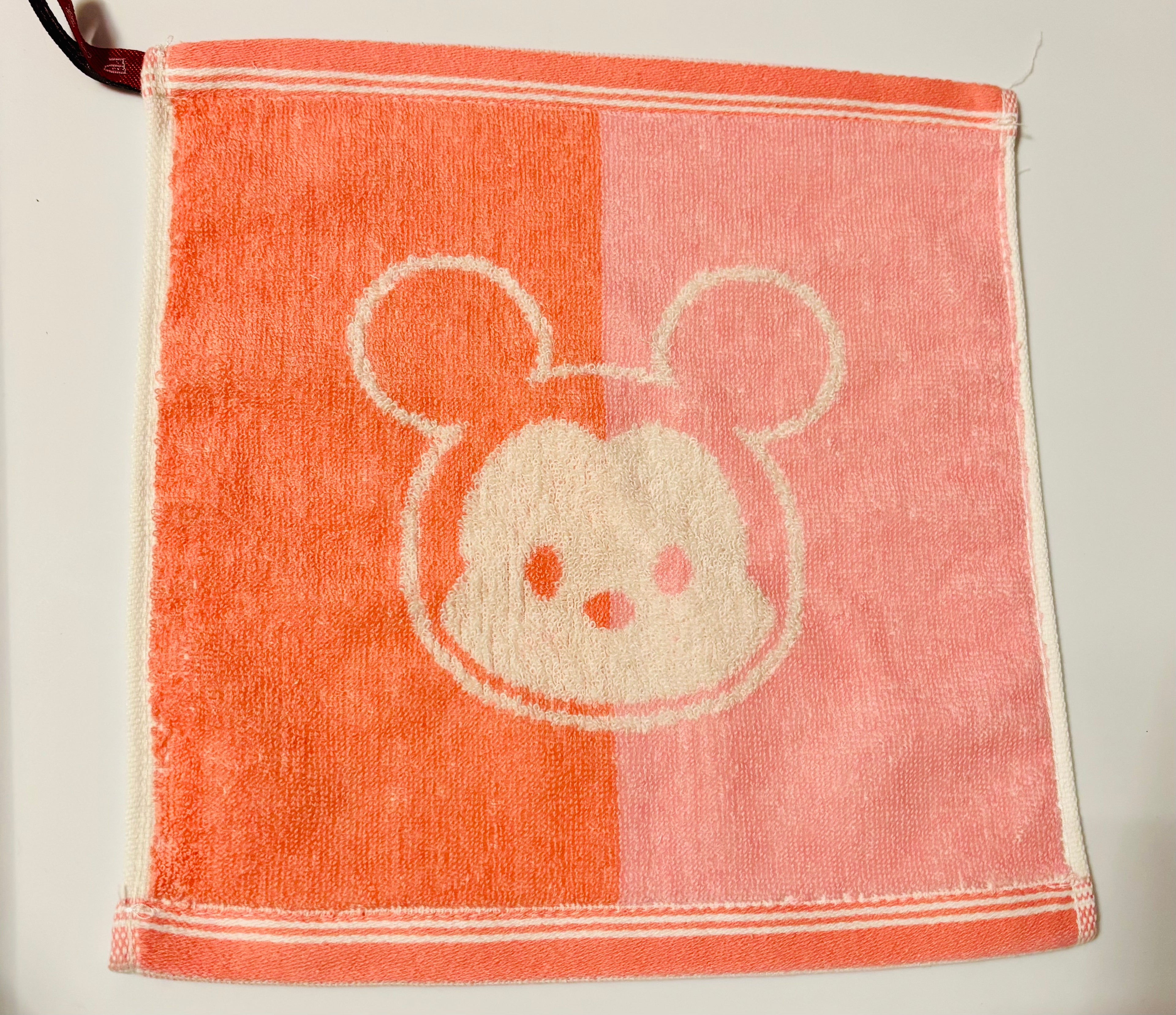 Cute Cartoon Face Hand Towel – Soft Absorbent Cotton Washcloth for Bathroom & Travel