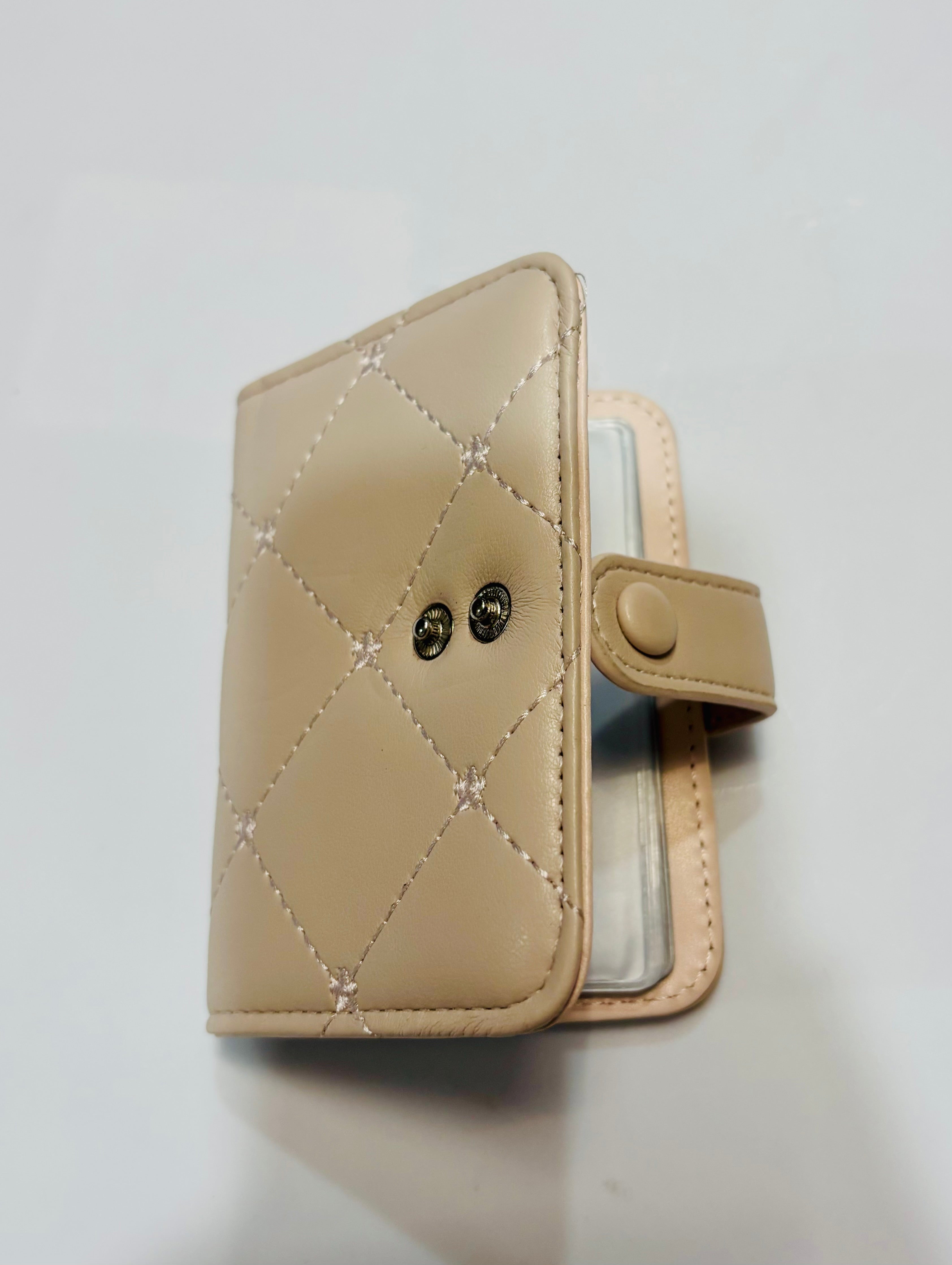 Minimalist Card Holder Wallet – Compact Multi Card Organizer
