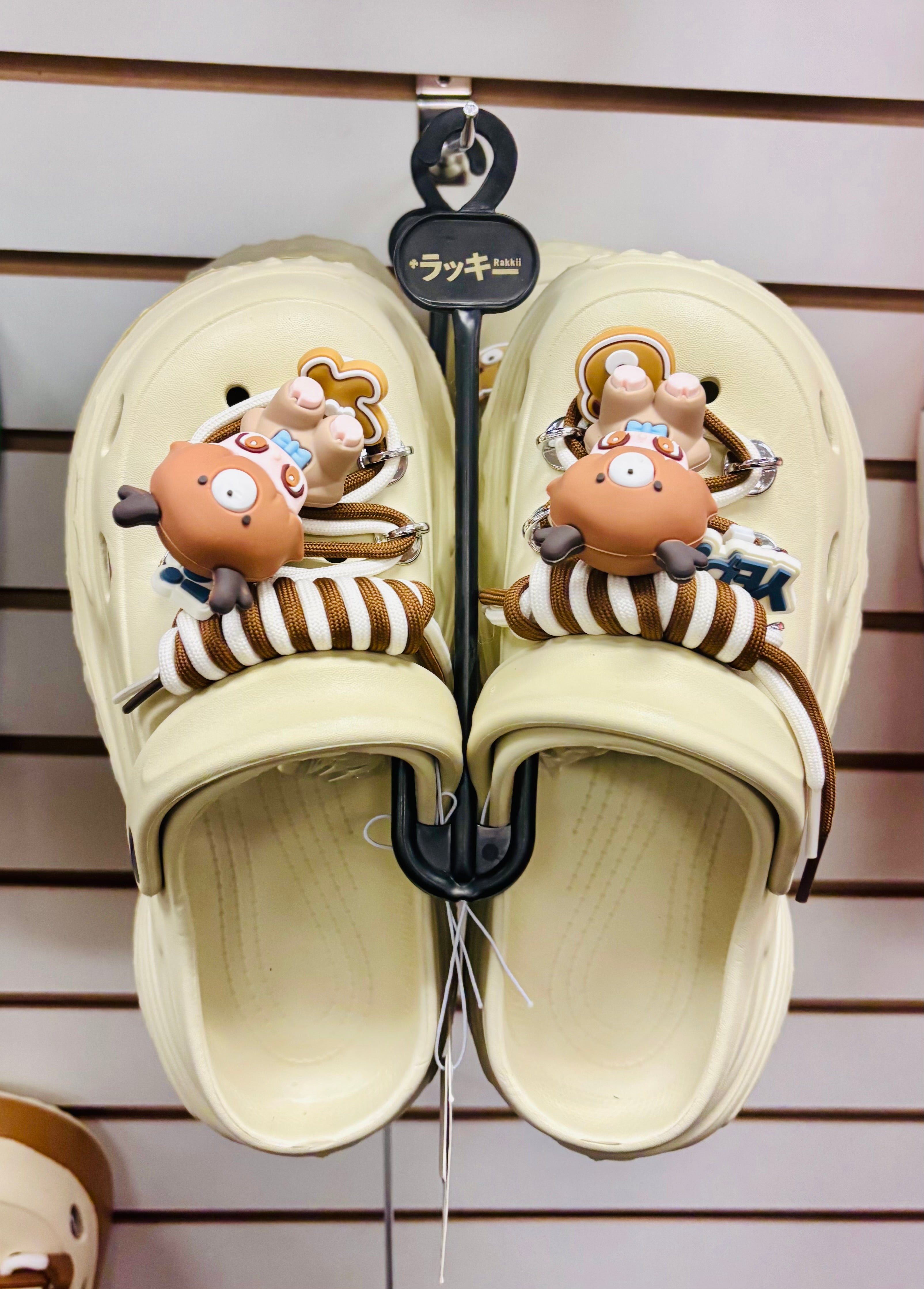 Clawmii Bear Charm Clog Slippers – Cute Cartoon Crocs Style Sandals with Rope & Charms (Unisex)