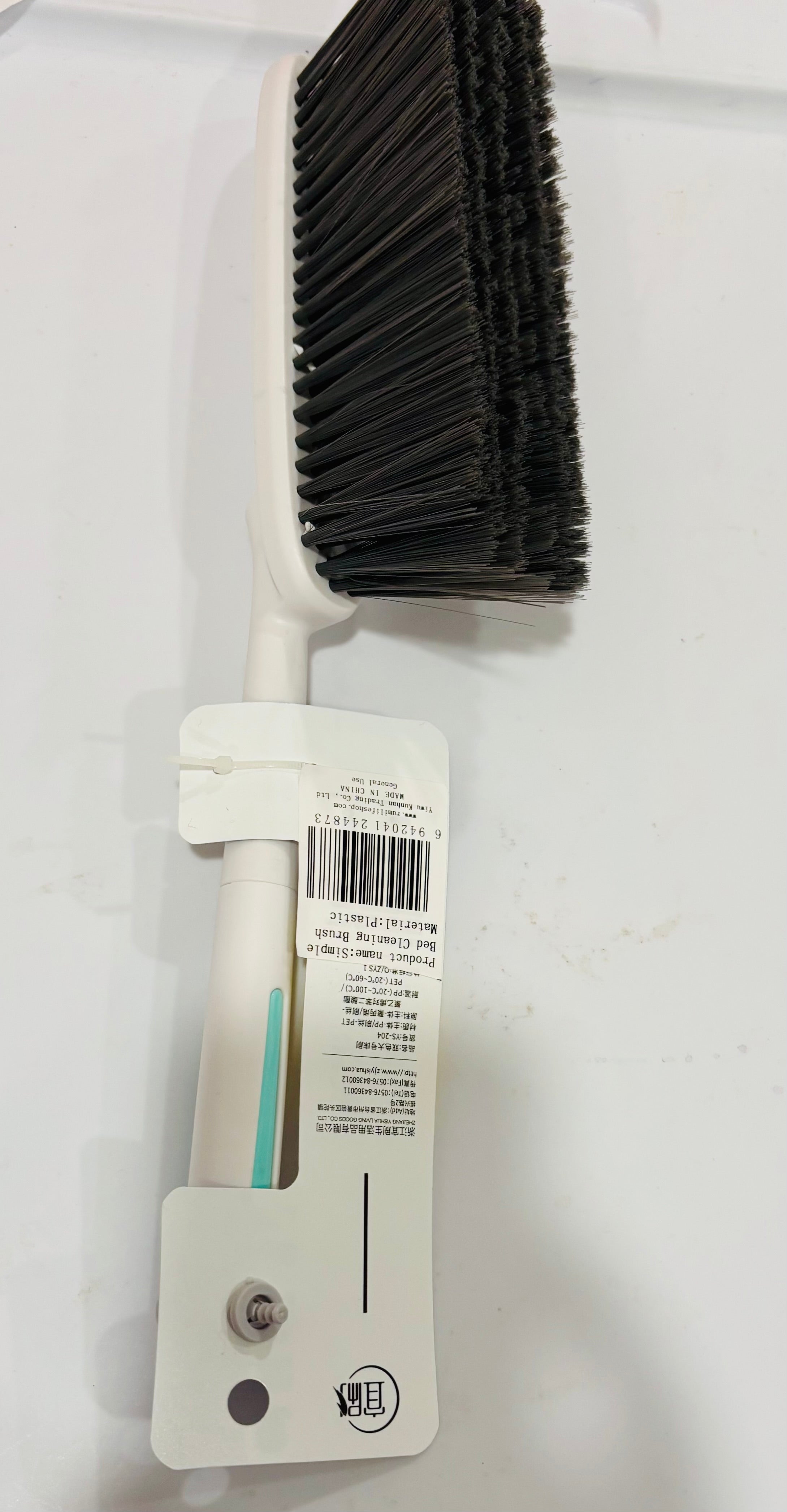 Long Handle Cleaning Brush – Heavy Duty Floor & Tile Scrub Brush