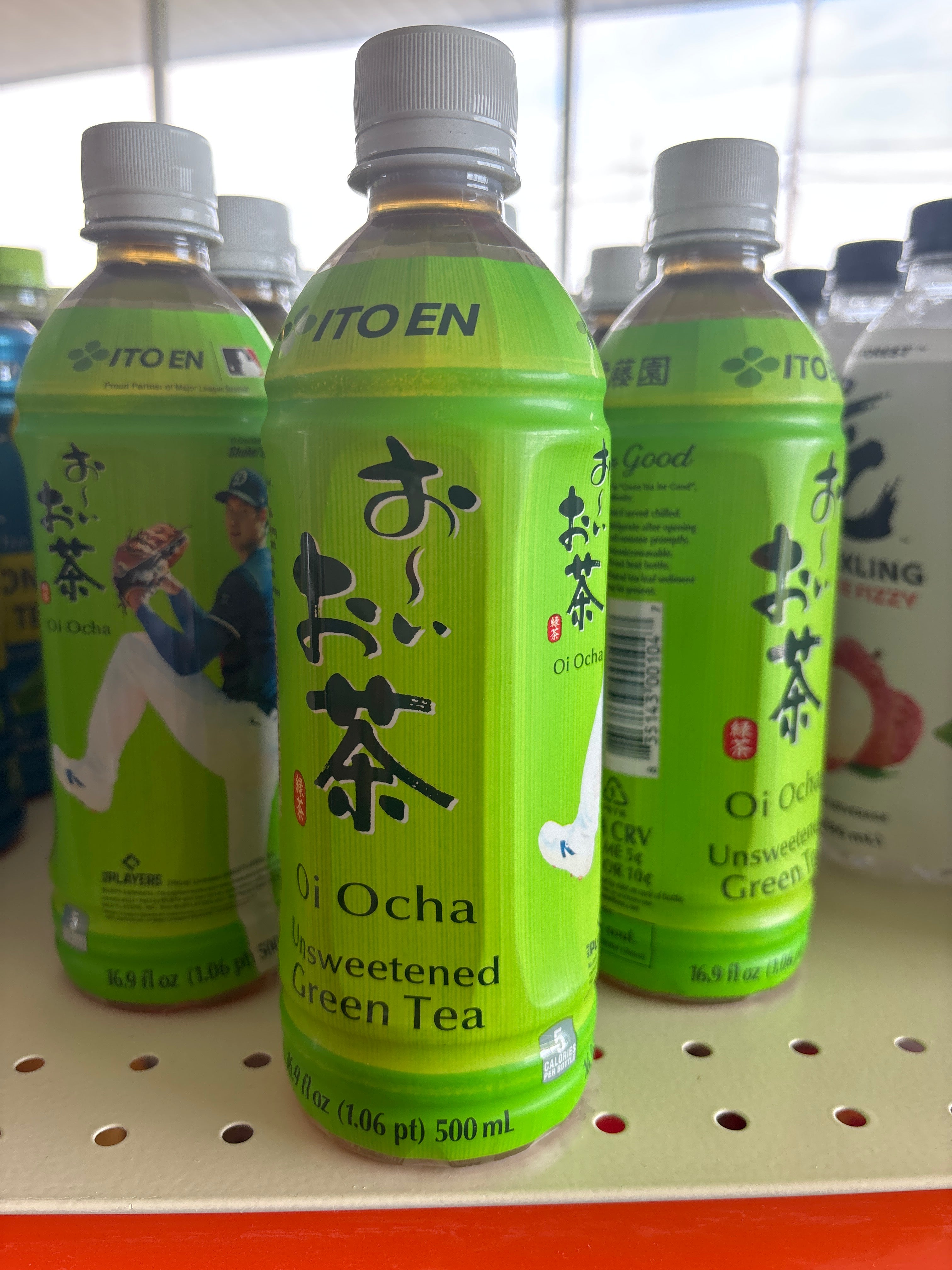 ITO EN unsweetened Green Tea