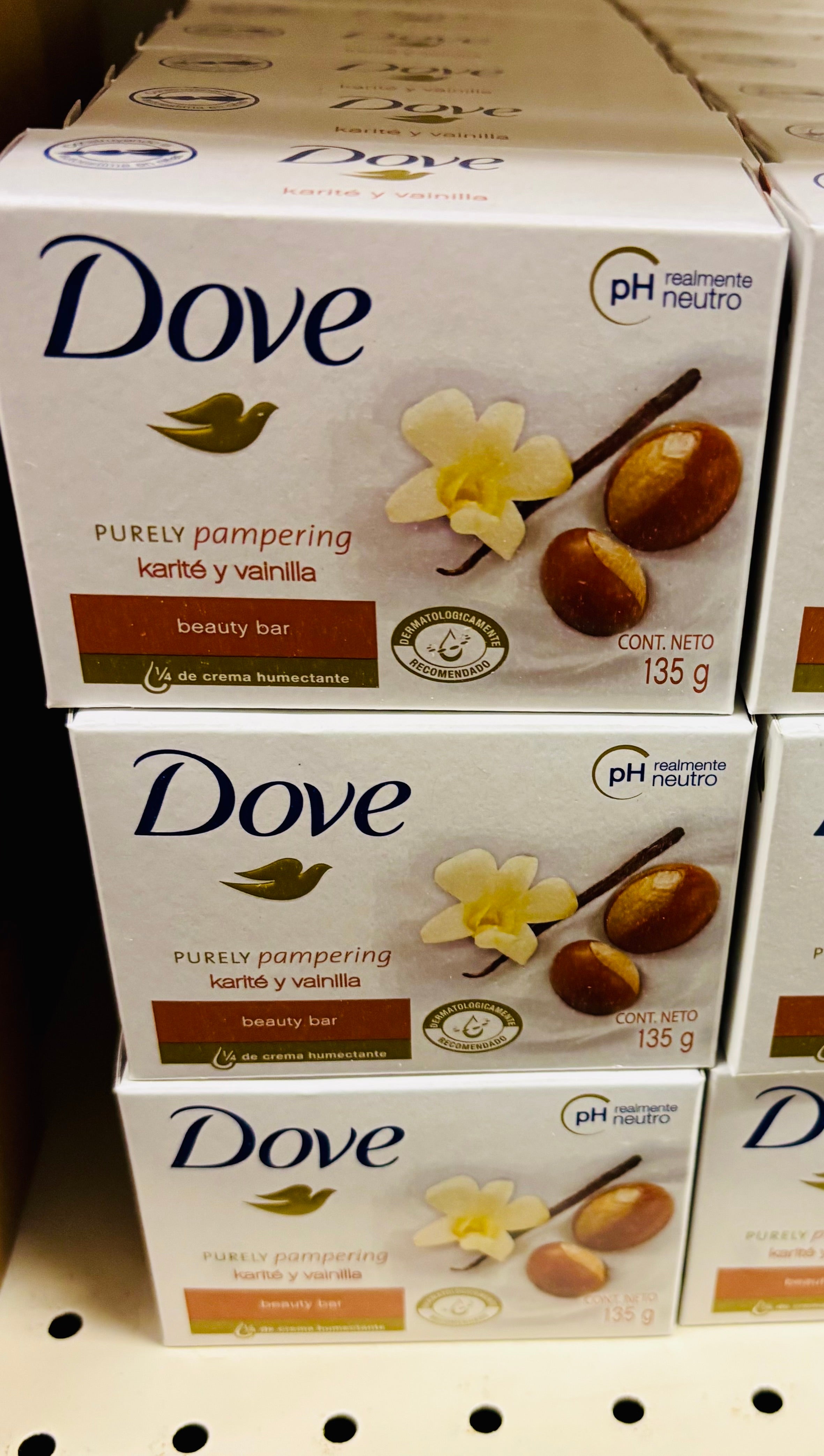 Dove Purely Pampering Beauty Bar 135g – Shea Butter & Vanilla Moisturizing Soap