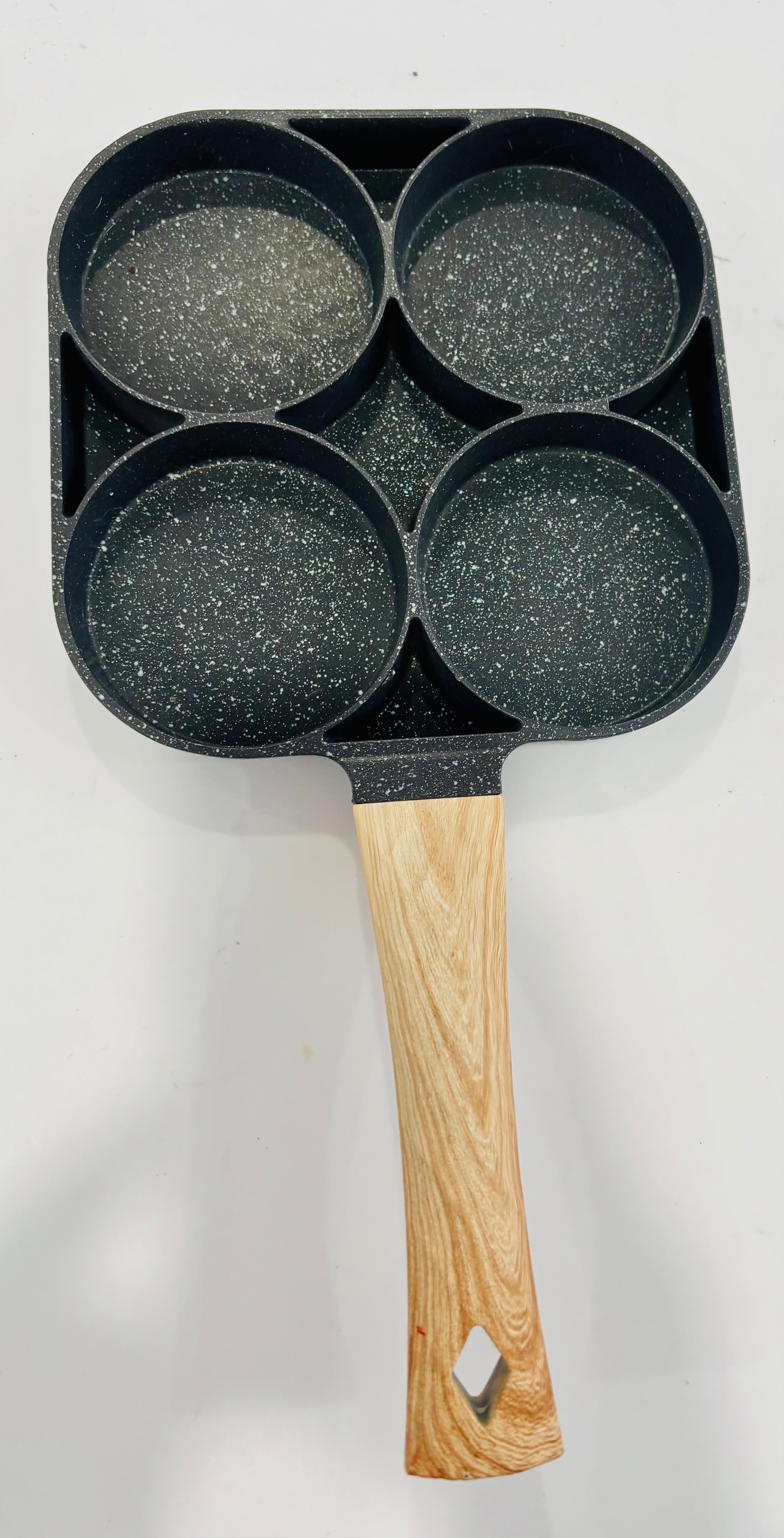 4-Cup Nonstick Egg Frying Pan Breakfast Pancake Pan with Wooden Handle