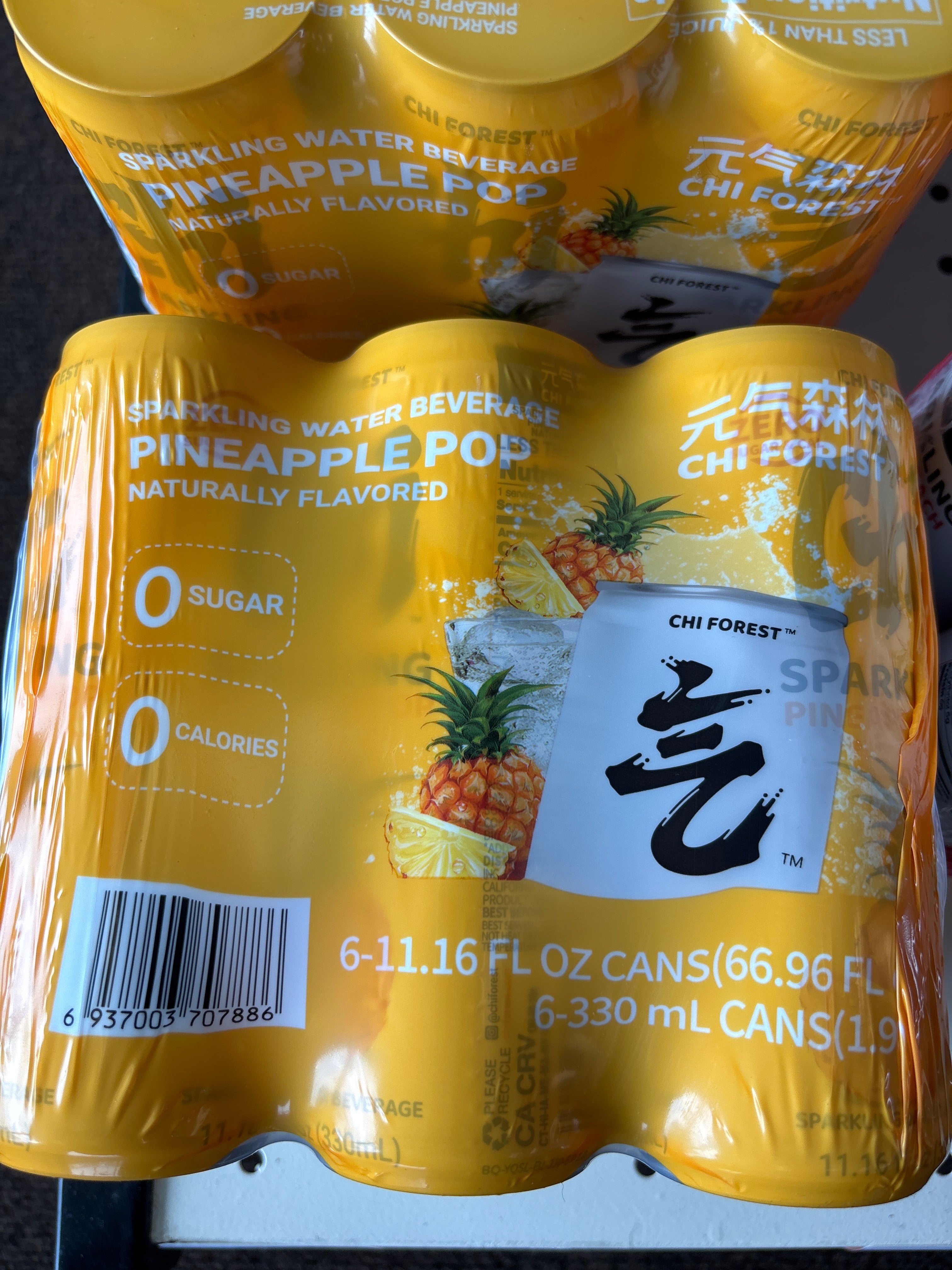 Chi Forest  pineapple 6 can pack