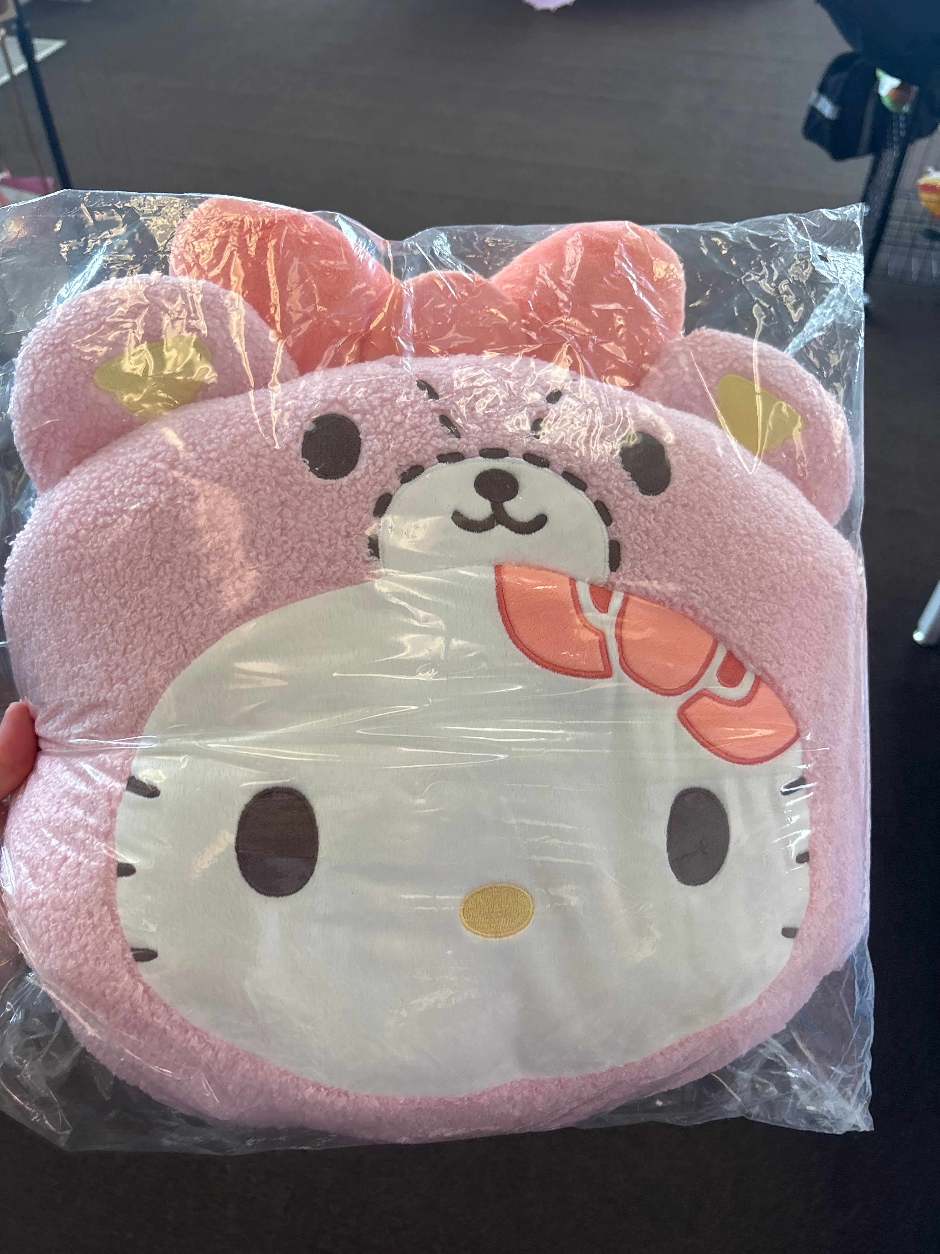 Hello kitty pillow plushie