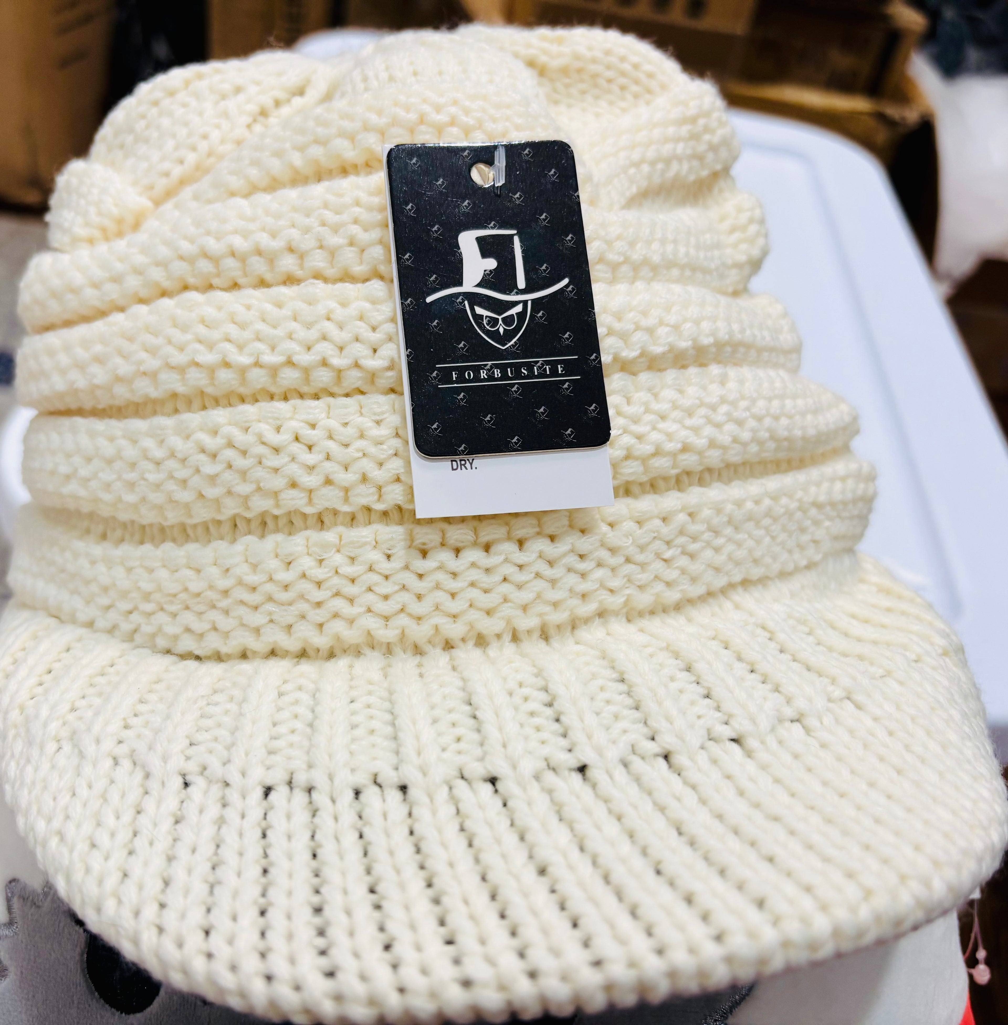 Women’s Winter Bucket Hat – Soft Knit Fashion Hat