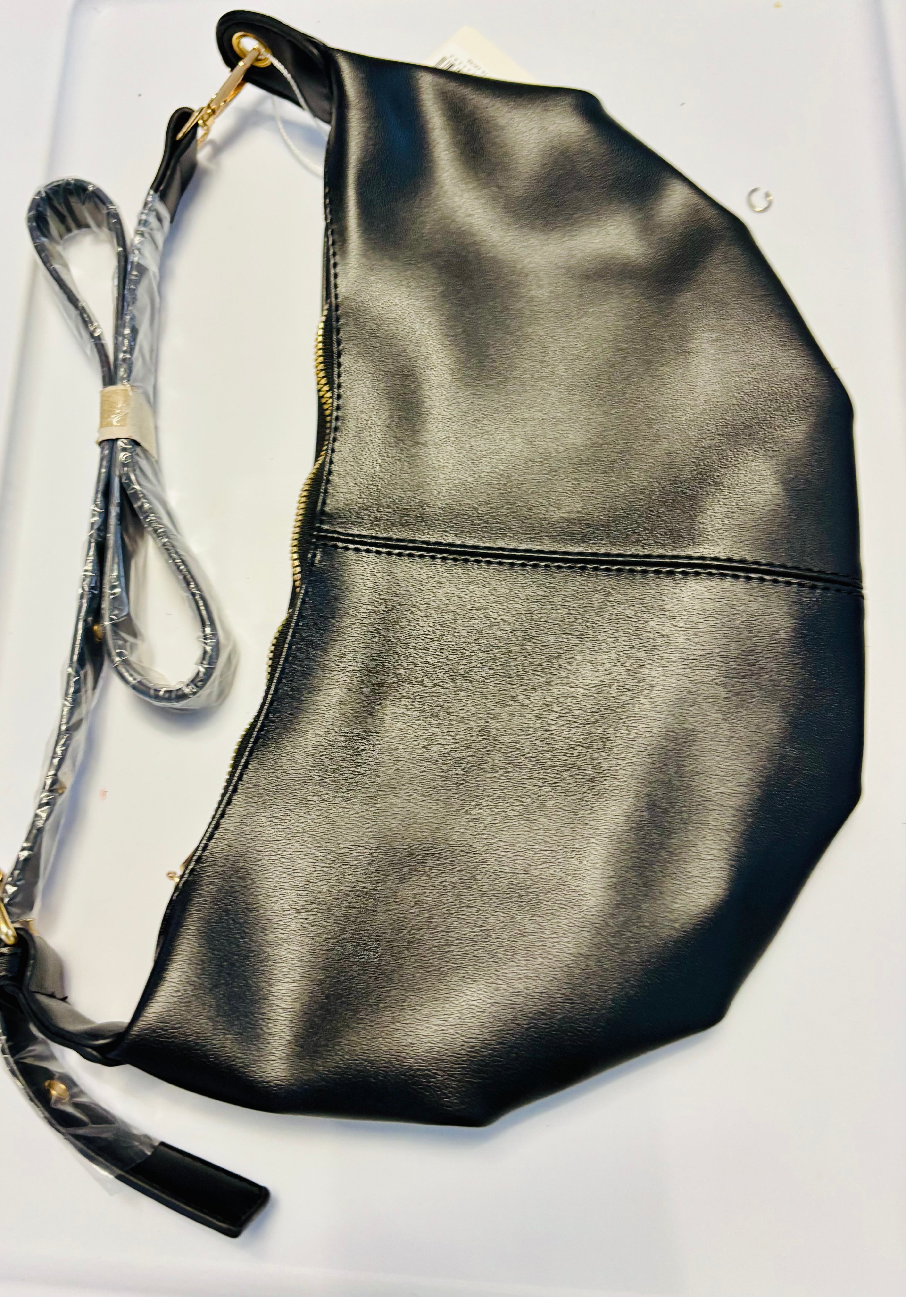 Crossbody Sling Bag – Lightweight PU Leather Chest Bag with Adjustable Strap (Black)