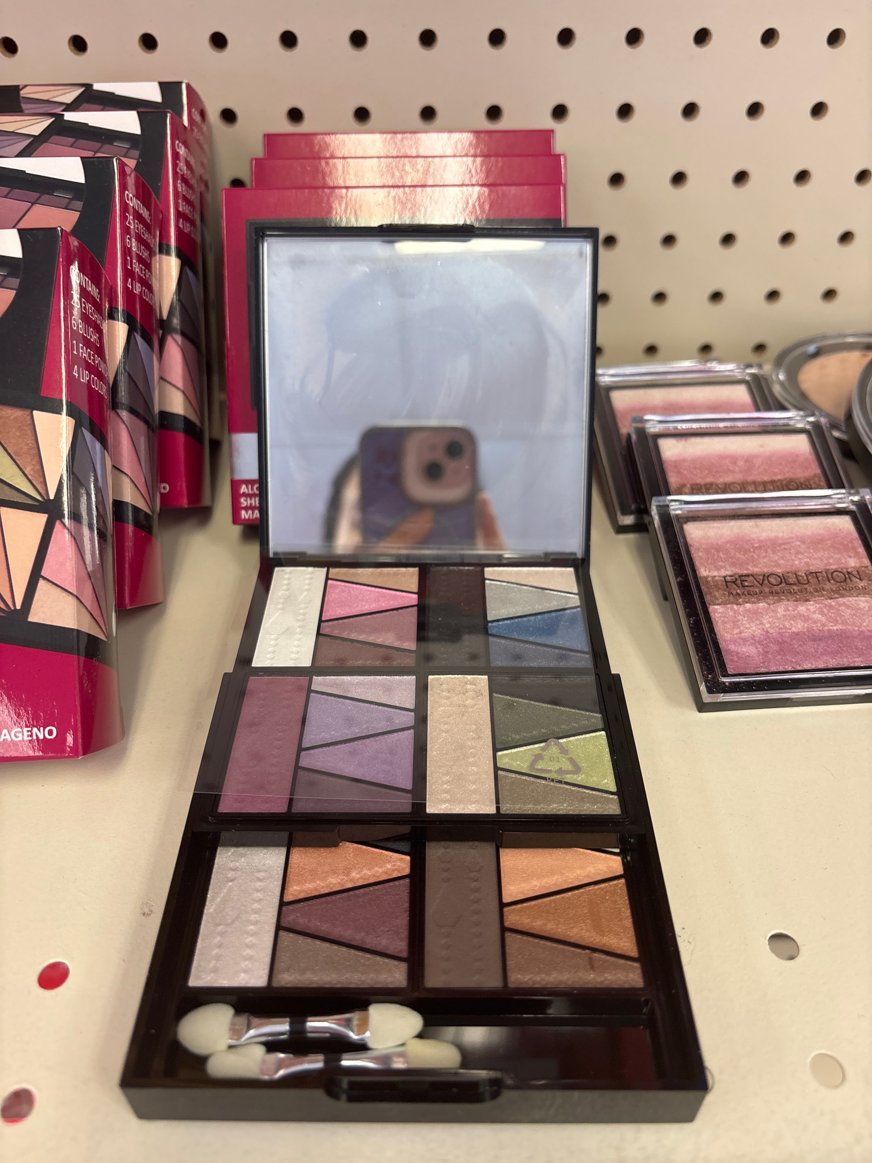 Malibu Glitz Eyeshadow Palette – 28 Color Eye Makeup Kit with Blush (Beginner Friendly)