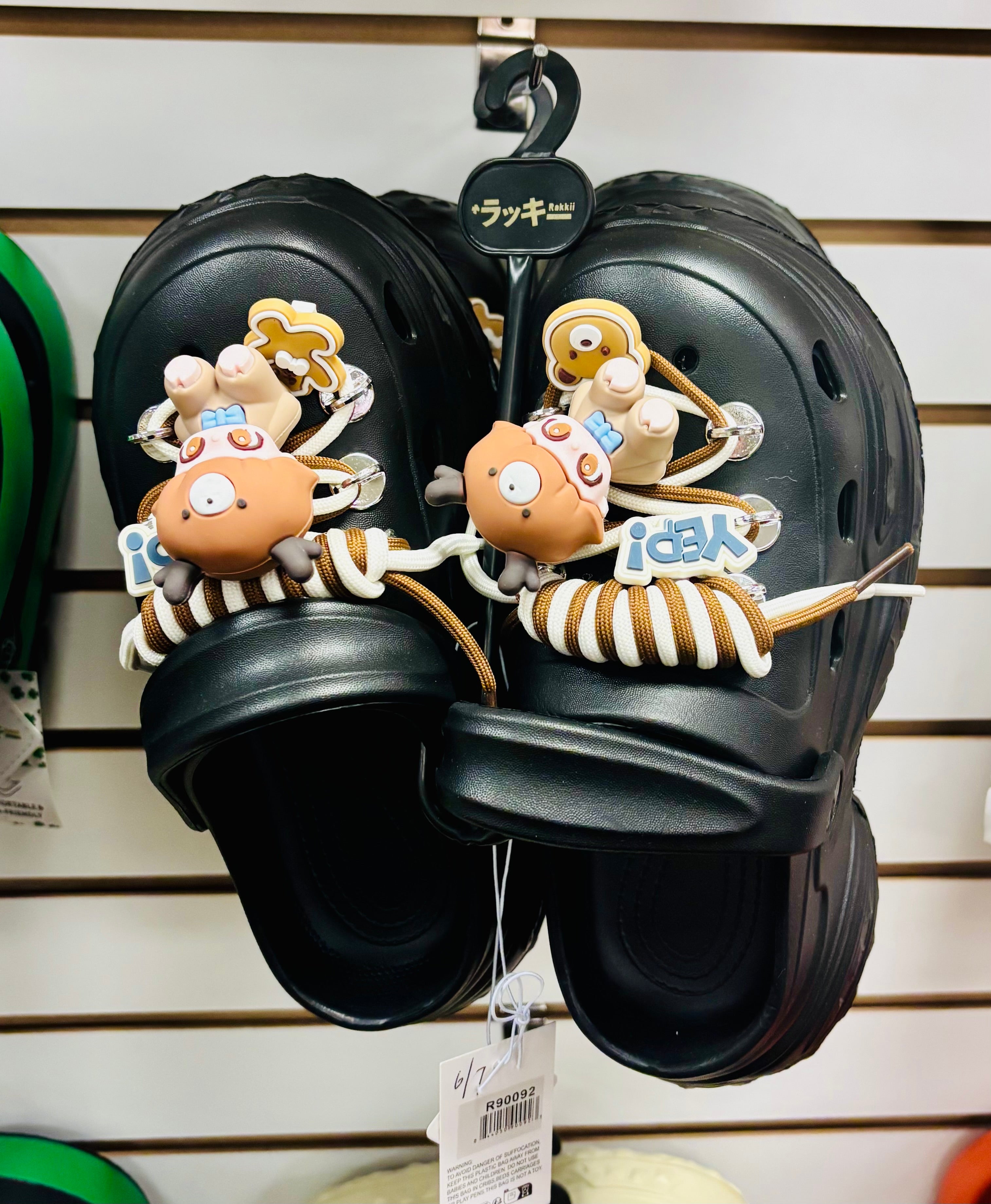 Clawmii Bear Charm Clog Slippers – Cute Cartoon Crocs Style Sandals with Rope & Charms (Unisex)