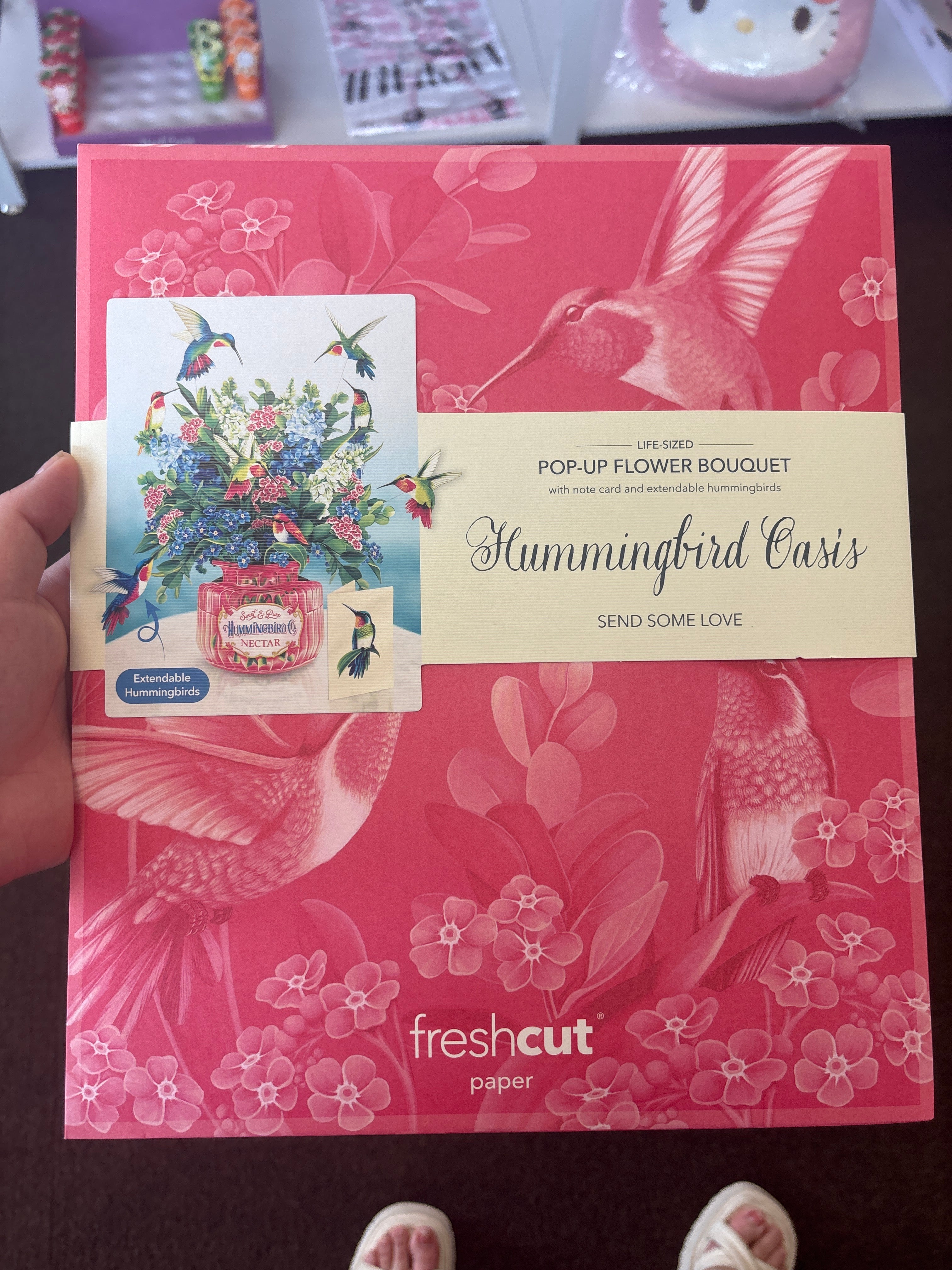 Pop up flower Bouquet hummingbird oasis