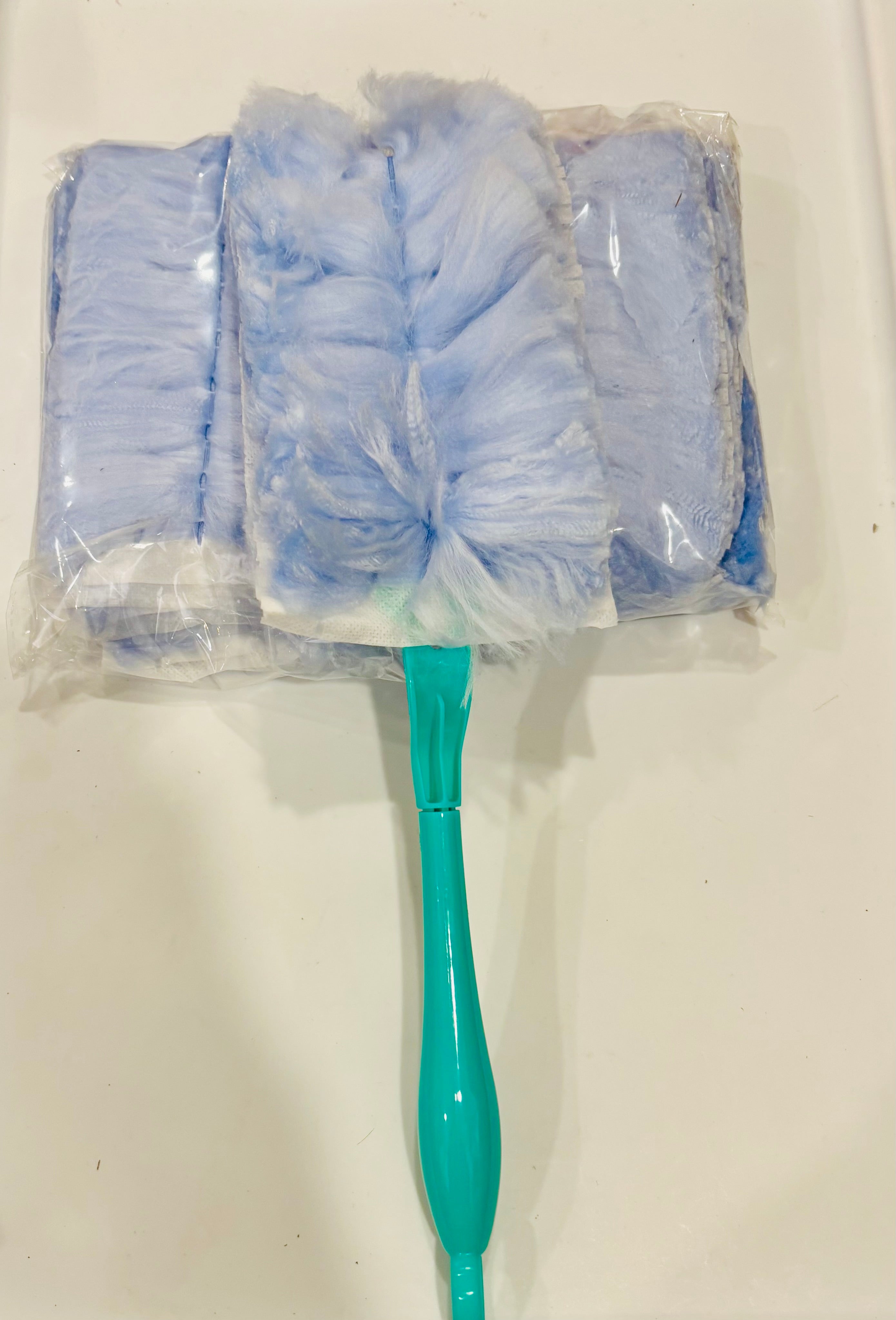 Microfiber Duster with 10 Replacement Heads – Dust Cleaning Brush