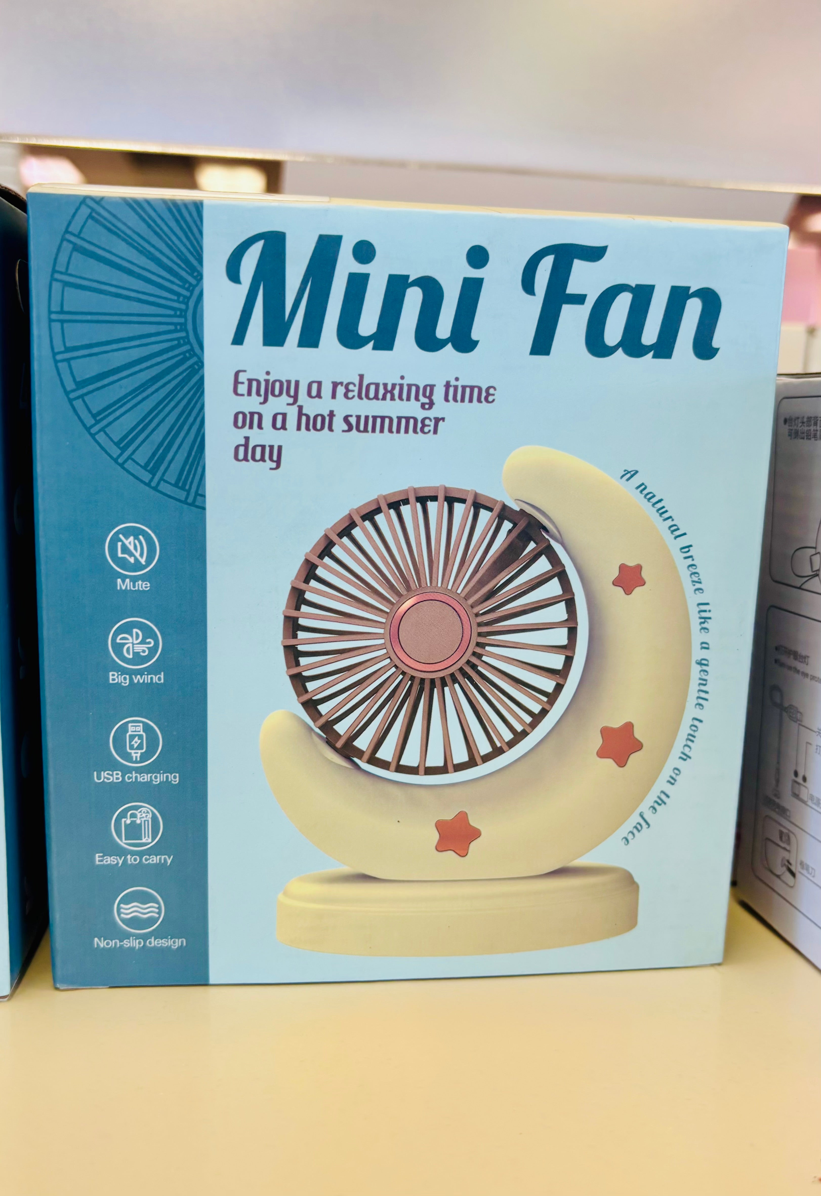 USB Mini Desk Fan – Portable Quiet Cooling Fan with Strong Airflow