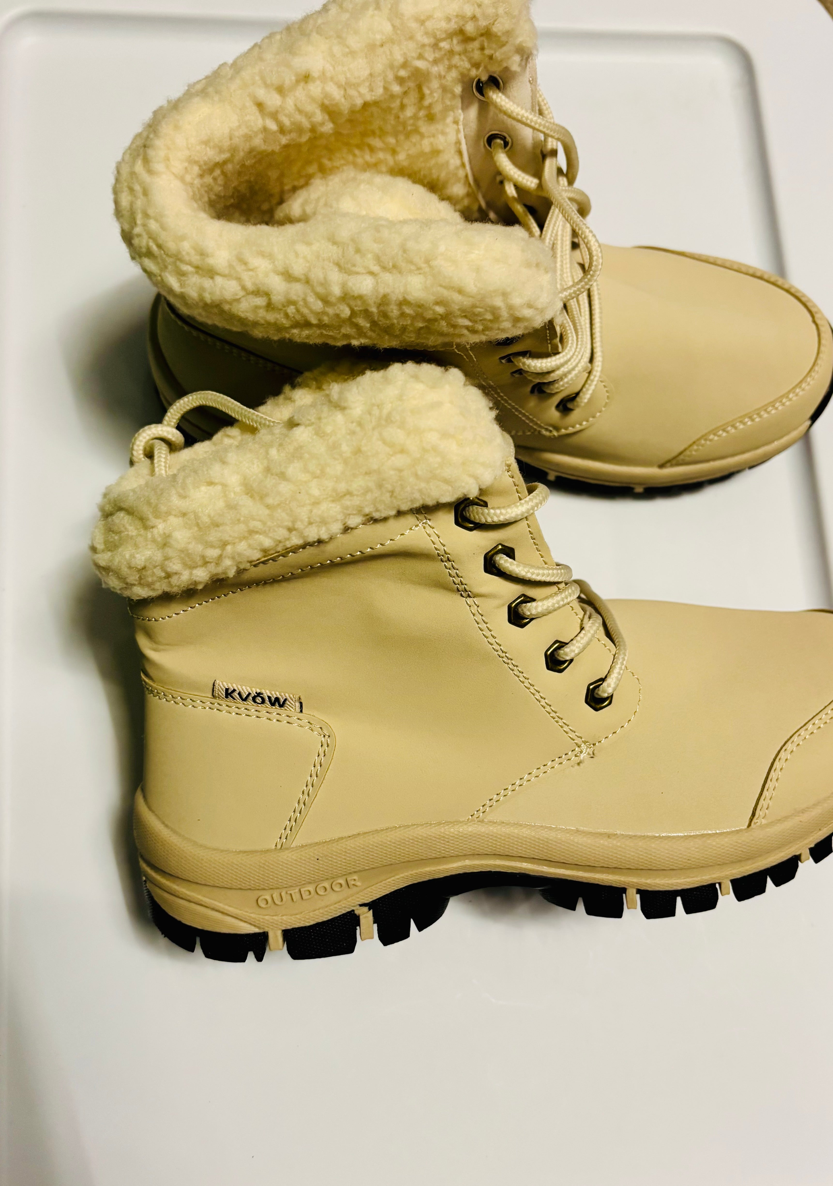 Fleece Lined Winter Snow Boots – Waterproof Non-Slip Outdoor Warm Boots for women