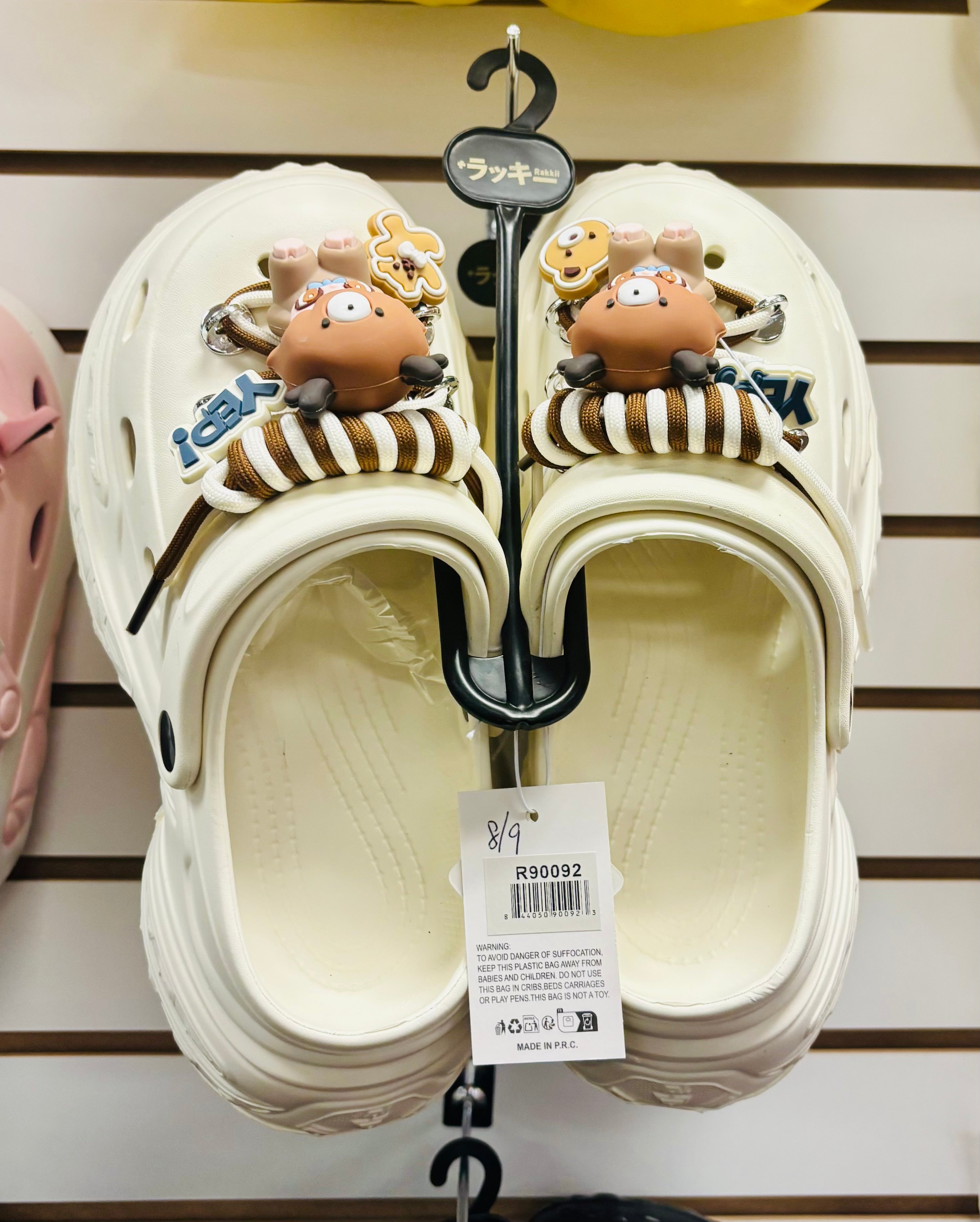 Clawmii Bear Charm Clog Slippers – Cute Cartoon Crocs Style Sandals with Rope & Charms (Unisex)