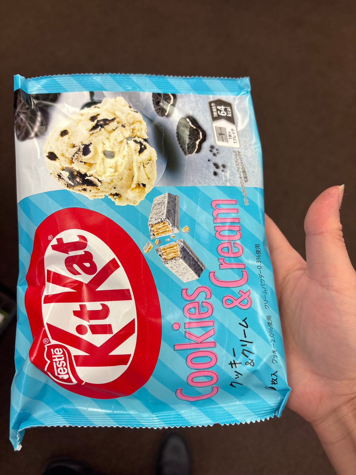 Japanese KitKat Cookies & Cream Wafer Chocolate – Nestlé