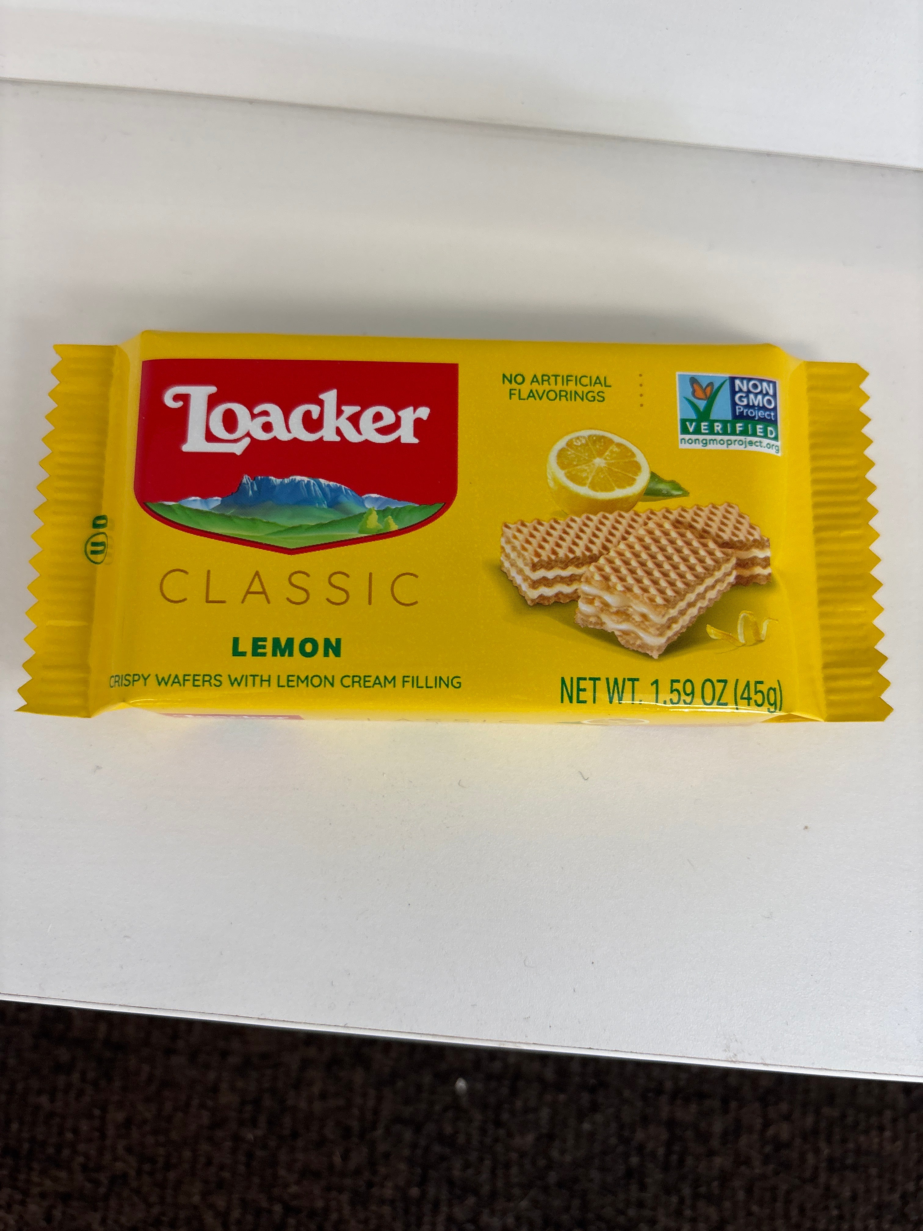 Loacker Wafers Lemon