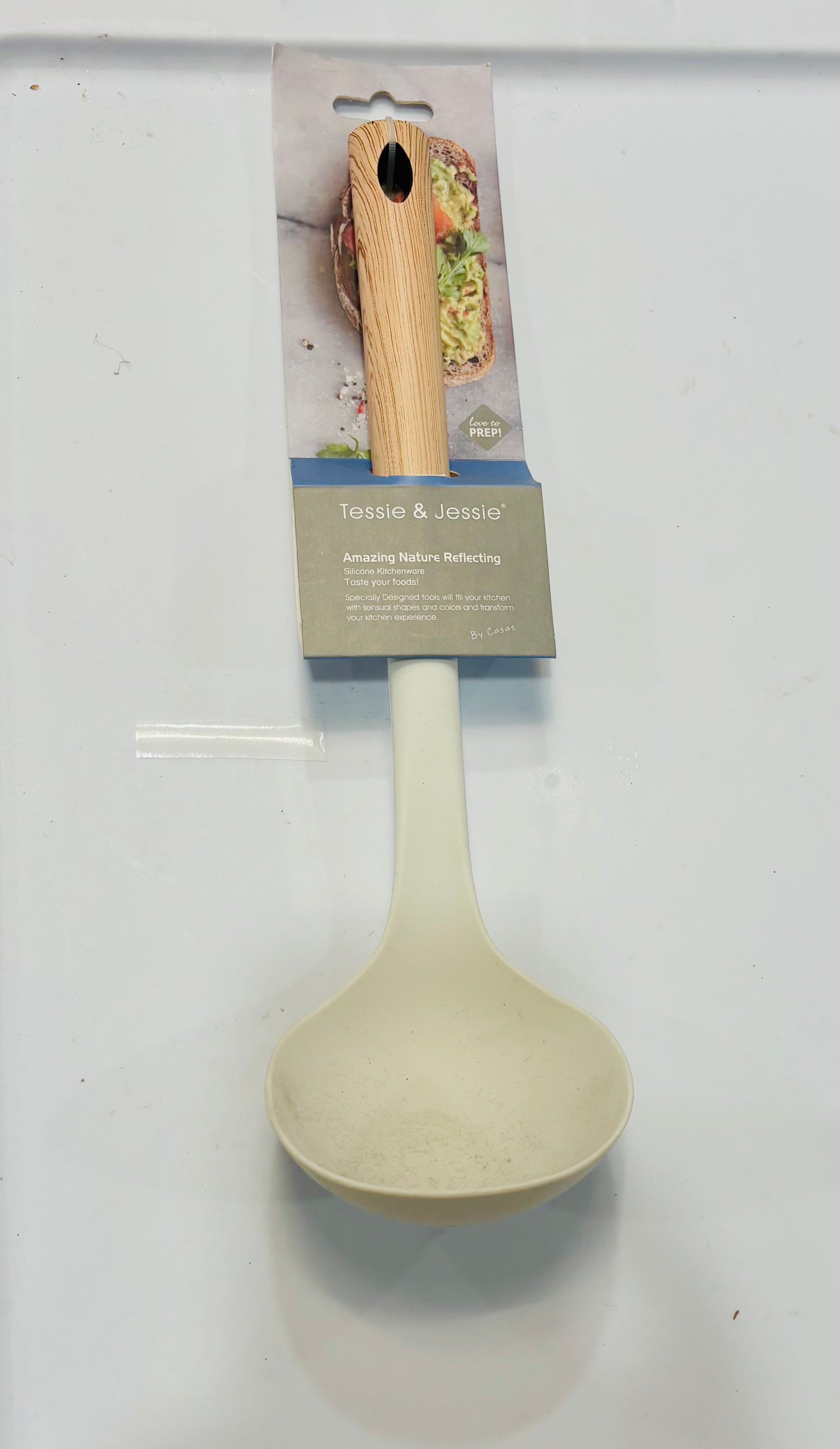 Kitchen Soup Ladle – Heat Resistant Cooking Spoon for Soup, Sauce and Serving
